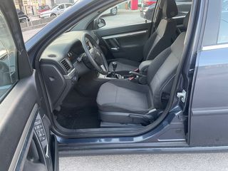 Opel Vectra 2006 Sedan-thumb-14