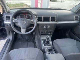Opel Vectra 2006 Sedan-thumb-15