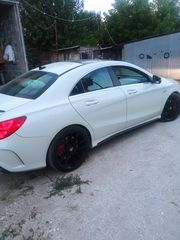 Mercedes-Benz CLA 45 AMG '15 4MATIC SPEEDSHIFT DCT 7G-TRONI