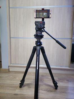 Manfrotto Pro Tripod