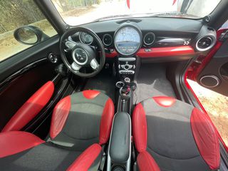 Mini John Cooper Works 2010-thumb-20
