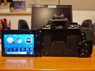 Nikon 5500 πλήρες πακέτο-thumb-2