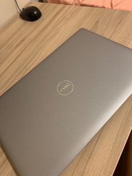 Dell Latitude 5520 