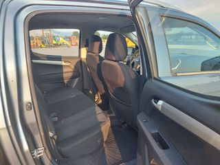 Isuzu D-Max 2013-thumb-10