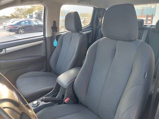 Isuzu D-Max 2013-thumb-17