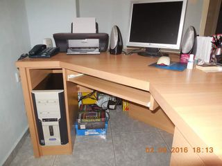 Πωλείται γωνιακό γραφείο-thumb-7