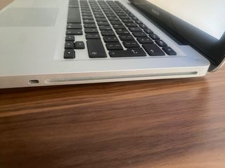 MacBook Pro 2015-thumb-7