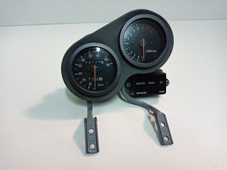 Suzuki GSXR 750 J-SPEC όργανα / κοντέρ / στροφόμετρο / βάση 88-89’