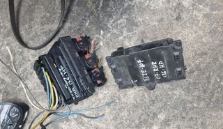 Ασφαλειοθήκες Peugeot-407-2.0-Hdi-135-Rhr-2006...