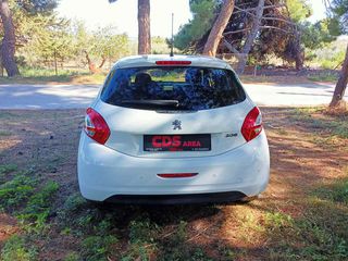 Peugeot 208 2015 1.2 VTi Style-thumb-11