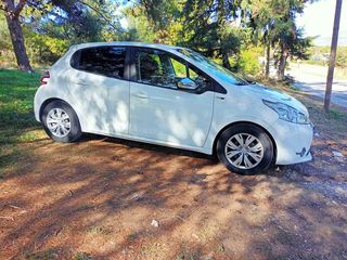 Peugeot 208 2015 1.2 VTi Style-thumb-3
