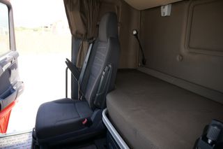 Scania 2014 R520  EURO 6 STREAM LINE-thumb-40