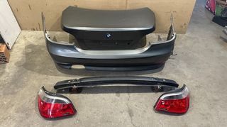 Πίσω τροπέτο (προφυλακτήρας με αισθητήρες, τραβέρσα, πορτ-μπαγκαζ, φανάρια) από BMW E60 2004-2010