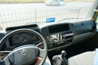 Καλαθοφόρα Nissan 2011 CABSTAR MULTITEL 160 ALU-DS-thumb-42