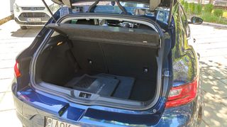 Renault Megane 2016 Bose-thumb-6