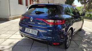 Renault Megane 2016 Bose-thumb-13