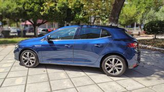 Renault Megane 2016 Bose-thumb-22