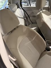 Nissan Micra 2015-thumb-4