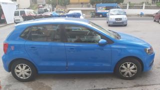 Volkswagen Polo 2015-thumb-1