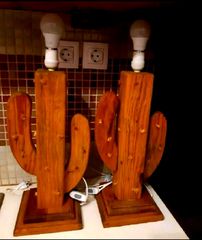 Σέτ Μασίφ ξύλινα επιτραπέζια φωτιστικά σε σχήμα κάκτου