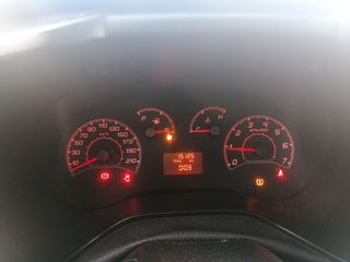 Fiat Doblo 2017-thumb-12