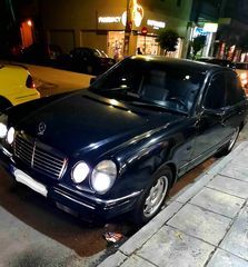 Mercedes-Benz E 200 '96