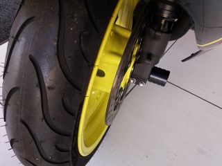 Προστατευτικά μανιτάρια εμπρός τροχού για Suzuki GSX-R 1300 Hayabusa 2008-2020