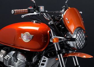 Μάσκα φαναριού για Royal Enfield Interceptor 650 / Continental GT 650