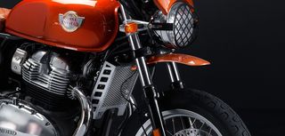 Προστατευτικό ψυγείου Royal Enfield Interceptor 650 / Continental GT 650 ασημί