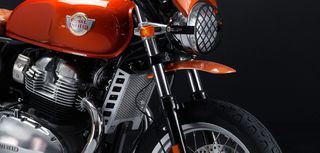 Προστατευτικό ψυγείου για Royal Enfield Interceptor 650 / Continental GT 650 ασημί