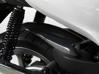 Φτερό πίσω τροχού για Honda SH300i 2008-2019