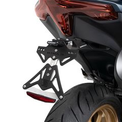 Αναδιπλούμενη βάση πινακίδας Barracuda για Yamaha T-Max 560 2022-2023