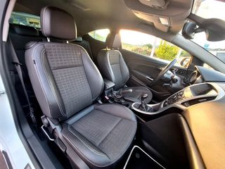 Opel Astra 2012 GTC 1.7CDTI 167HP COSMO LED-thumb-22