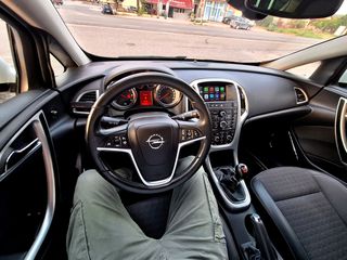 Opel Astra 2012 GTC 1.7CDTI 167HP COSMO LED-thumb-16