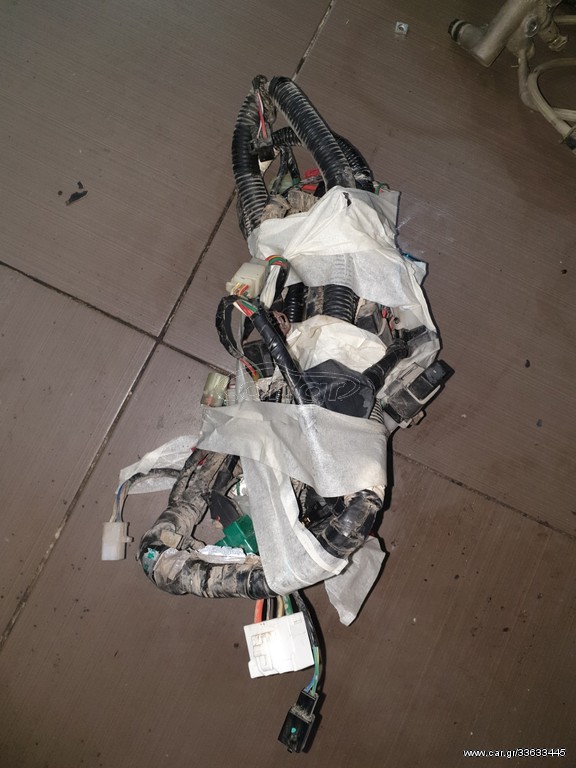 SYM GTS 250 πλεξούδα