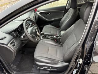 Hyundai i 30 2012 DIESEL-thumb-9