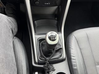 Hyundai i 30 2012 DIESEL-thumb-19