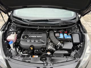 Hyundai i 30 2012 DIESEL-thumb-20