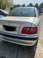 Mitsubishi Carisma 2001-thumb-1