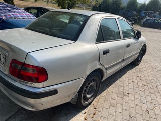 Mitsubishi Carisma 2001-thumb-3