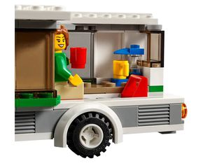 LEGO CITY  Van & Caravan-thumb-3