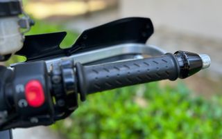 Triumph Tiger 1050 SE 2009-thumb-25