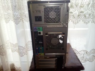 DELL Precision T1700-thumb-2