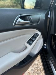 Mercedes-Benz B 200 2014 AUTOMATIC-thumb-12