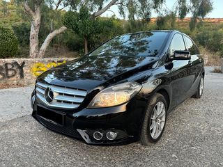 Mercedes-Benz B 200 2014 AUTOMATIC-thumb-16