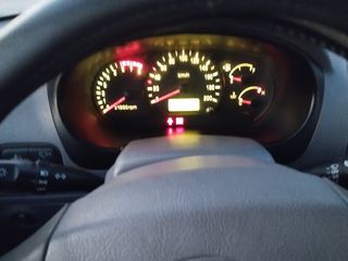 Hyundai Accent 2005  1.3 GLS-thumb-5