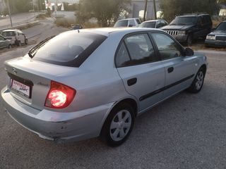Hyundai Accent 2005  1.3 GLS-thumb-2