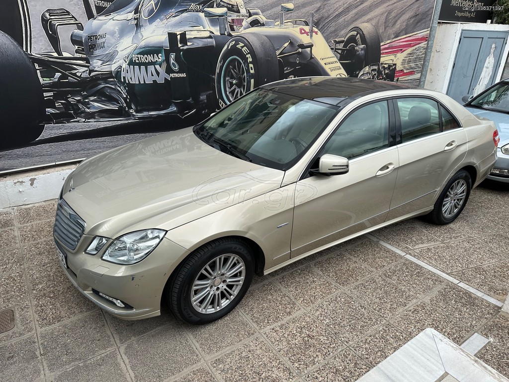 Mercedes-Benz E 200 2010 CGI ELEGANCE Panorama