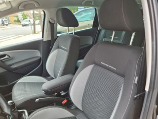 Volkswagen Polo 2015 CROSS-NAVI-BOOK SERVICE-thumb-39