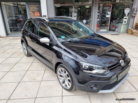 Volkswagen Polo '15 CROSS-NAVI-BOOK SERVICE 